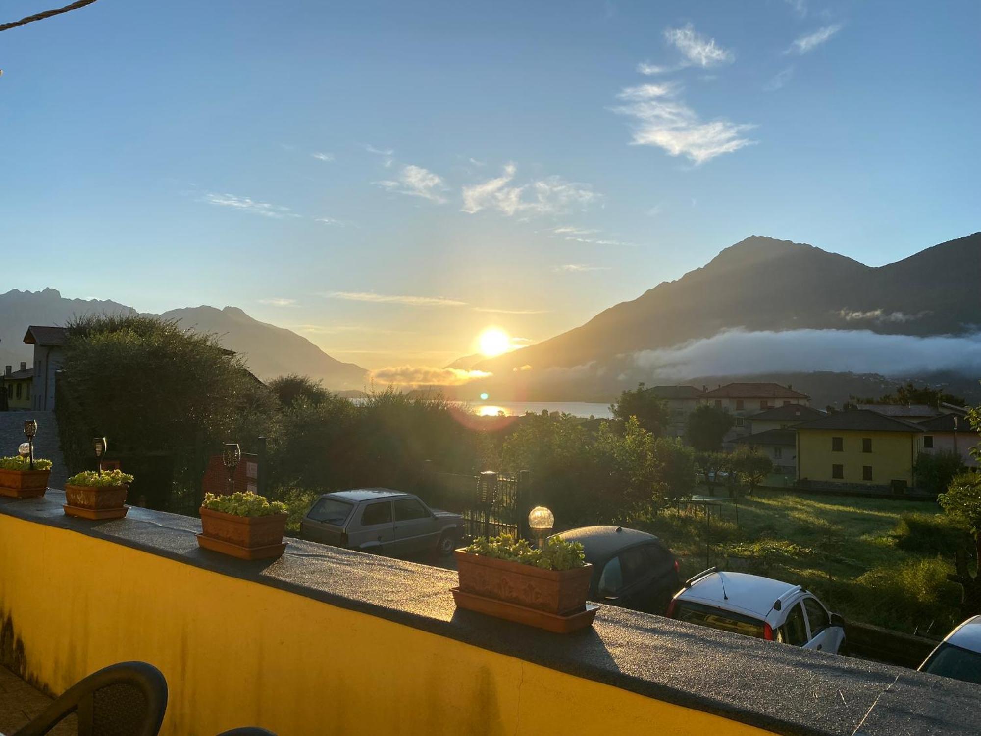 Casa Carmen Apartment Lake Como 东戈 外观 照片